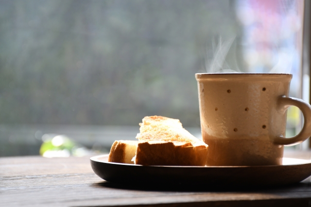 コーヒー＆しみしみバタートースト